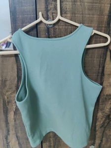 Moda Rapido sage Green Crop Top