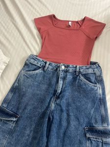 Cute Top &amp; cargo Jeans Set