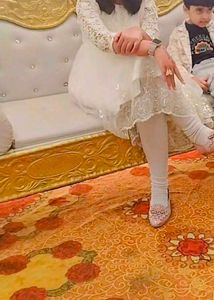 High Low White Lace Gawn