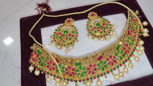 Elegant Gold-Plated Choker Set