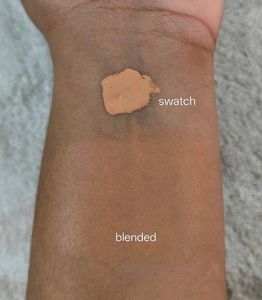 Insight Ultra Thin Second Skin Foundation