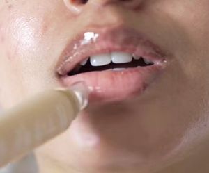 Lush Lips Lipstick- Vanilla