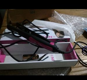 Nova Straightener 🦋🦋
