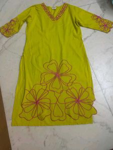 Floral Embroidered Kurta