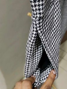 Chic Black &amp; White Jumpsuit