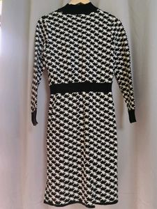 Vintage Houndstooth Knit Dress 🖤