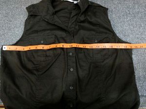 Zara Basic Sleeveless Button Down