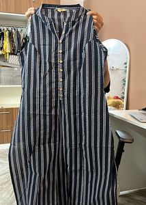 UNUSED ——Striped Kurta Long Slit
