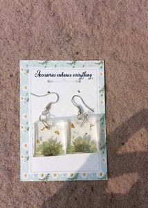 Hand made resin earings