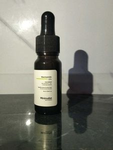 Minimalist Face Serum