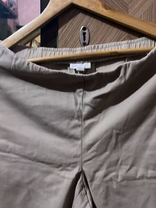 Neutral Casual Pants