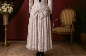 🤍🥀Elegant Lace Midi Dress