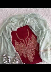 Unstiched Kashmiri Suit 👗🌺