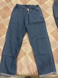 baggy jeans