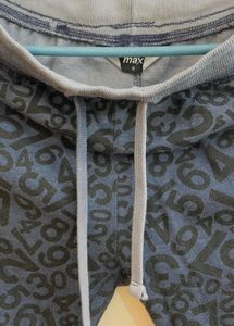 Max Blue Patterned Capri