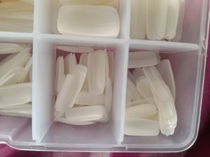 Fake Nails Very Good Condition