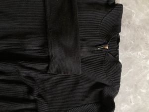 Black Ribbed Full Sleeves Body Fit With Hob Top