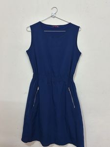 Elegant Blue Sleeveless Dress