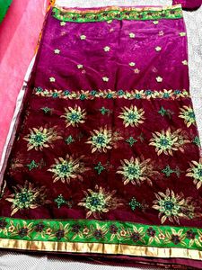Wedding Saree Ke Sath Free Sare