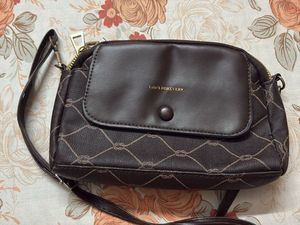 Chic Crossbody Bag