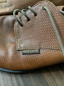 Formal Shoes | Red Tape
