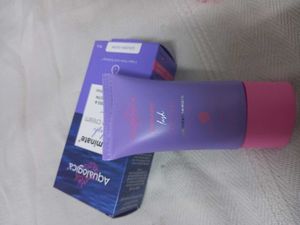 Aqualogica Illuminate Lush Strobe Cream