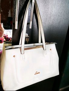White Lavie Handbag