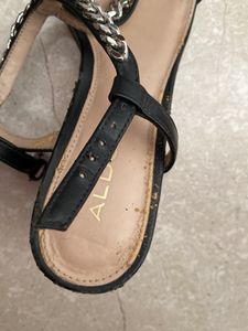 Black Box Heels Size 37