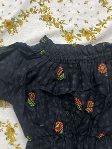 Floral Print Off shoulder Crop Top