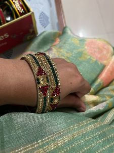 Metal Chuda With Multi Nagina