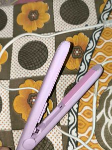 Hana Professional Hair Straightener