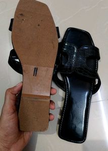 Women Flats