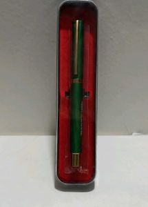 Elegant Green Pen with Case