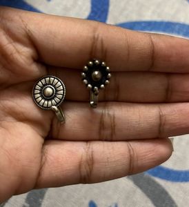 Set of 2 Oxidized Nose Pins