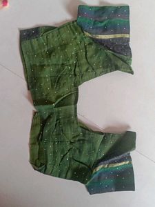 Green Saree With Blouse