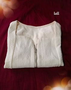 Textured Floral Crop Top