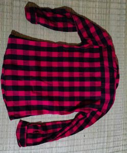 Black 🖤 Red ♥️ Chek Shirt 👕