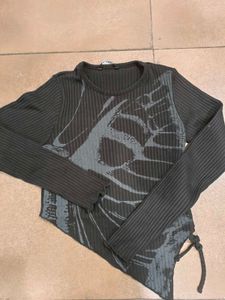 full sleeve top