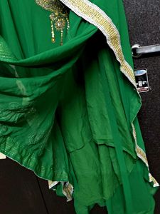 Party wear Kaftaan 💚