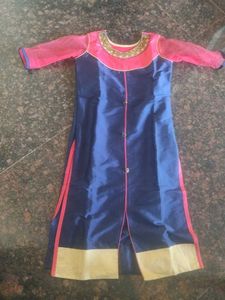 Stylish Blue & Pink Kurti