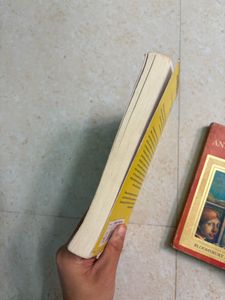 Used Books Bundle ( in a good condition )