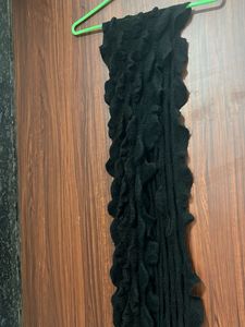 Women Woolen Black Muffler 🧣