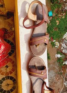 Sandles