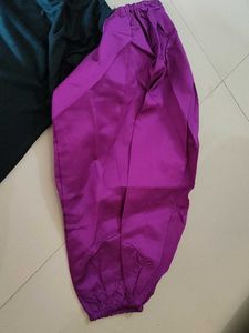 Chic Black &amp; Purple Top