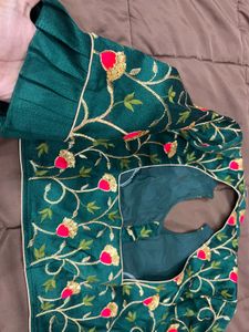 Floral Embroidered Cropped Blouse