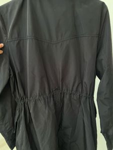 Elegant Black Trench Coat-water resistant