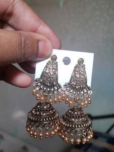 Earring