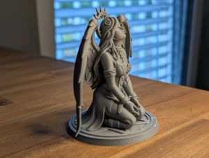 Kneeling Gothic Angel Statue (Halo &amp; Wings)