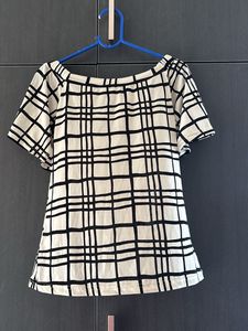 Checkered Puff Sleeve Top