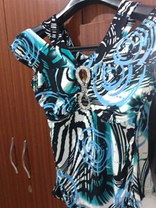 Trendy Multicolour Crop Top